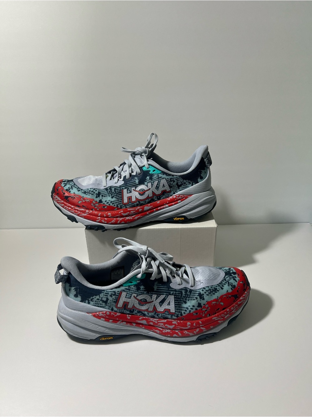 Hoka One One Women's Speedgoat 6 Running Sneakers , Red, Teal Sz 10B